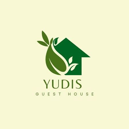 Yudis Guest House Ubud Esterno foto